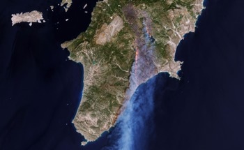 Rhodes Wildfire Forces Thousands to Flee