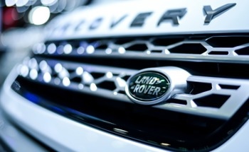 Jaguar Land Rover Recycles EV Batteries for New Energy Storage System