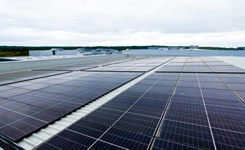 Major Renewables Project Delivers Green Energy for the Green Screen