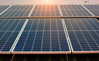 Study Reveals 4-Terminal Tandem Solar Cells Can Surpass Efficiency Limits