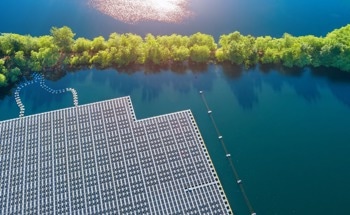 Floating Solar Panels Could Revolutionize Renewable Energy and Water Conservation