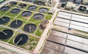 Solar Concentrators Improve Photocatalytic Wastewater Treatment Efficiency