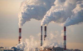 Petrochemical Boom Fuels Air Pollution and Health Risks