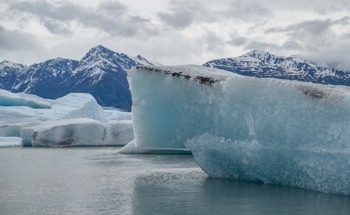 Arctic Lakes Reveal Hidden Climate Threats