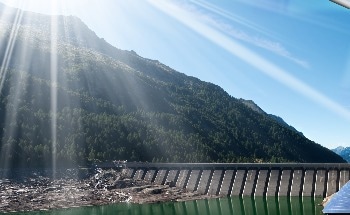 New Method Uses Satellite Data to Measure Antarctic Ice Shelf Melting