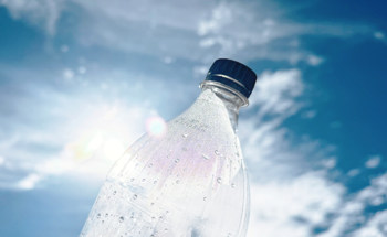 Turning Plastic Waste into Clean Fuel Using Sunlight
