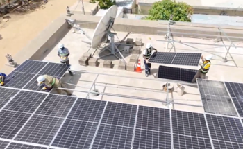 UK-Backed Solar Initiative Pilots New Model to Cut Diesel Generator Use in Humanitarian Settings