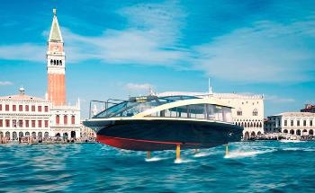 Venice is Sinking – but Flying Electric Boats can be the Solution